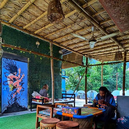 Hobbit House Hostel ริชิเคช ภายนอก รูปภาพ