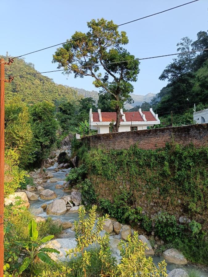 Hobbit House Hostel ริชิเคช ภายนอก รูปภาพ
