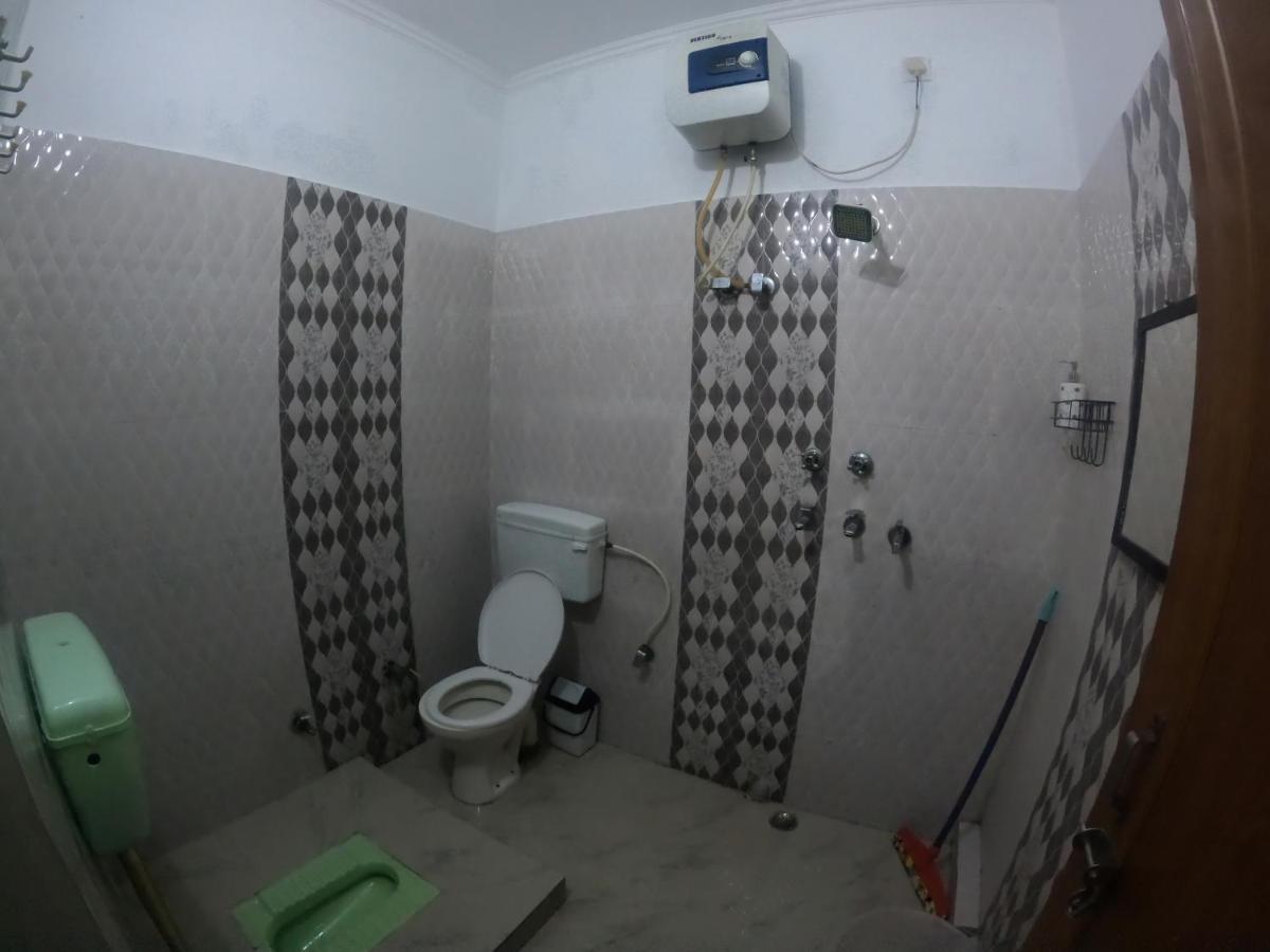 Hobbit House Hostel ริชิเคช ภายนอก รูปภาพ