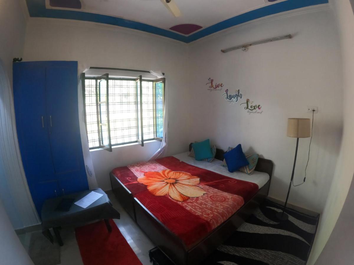 Hobbit House Hostel ริชิเคช ภายนอก รูปภาพ