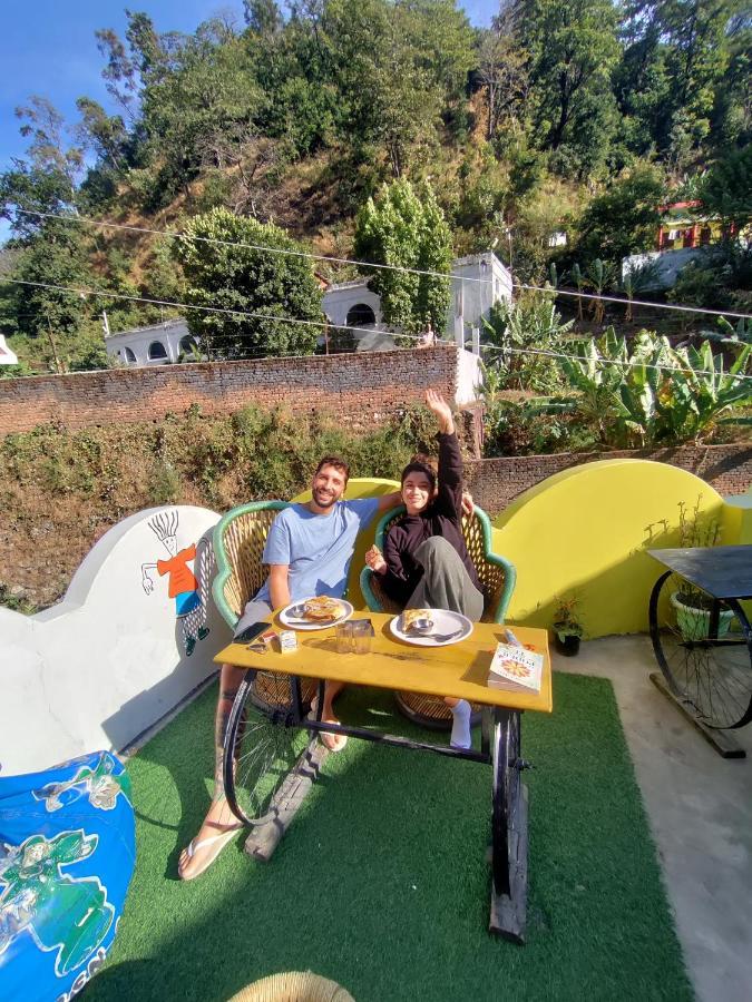 Hobbit House Hostel ริชิเคช ภายนอก รูปภาพ